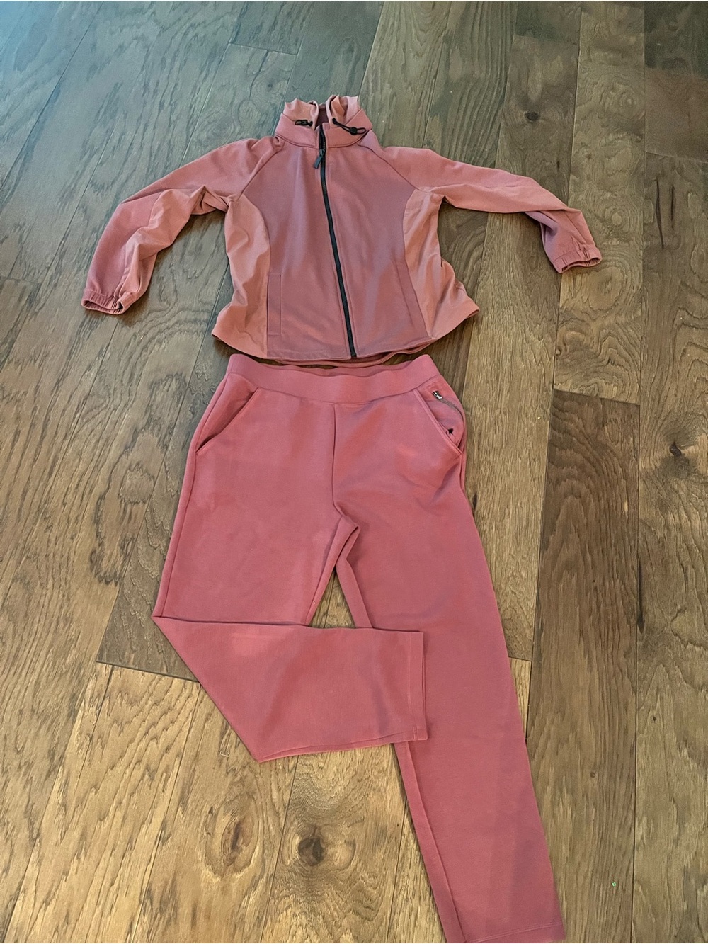 Chico's Rose Dusty Pink Track Jacket & Joggers Travelers Set size 1 Medium 8